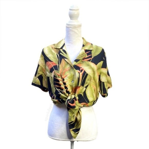 Tommy Bahama Tops - Tommy Bahama Blue 100% Floral Silk Button Up Shirt